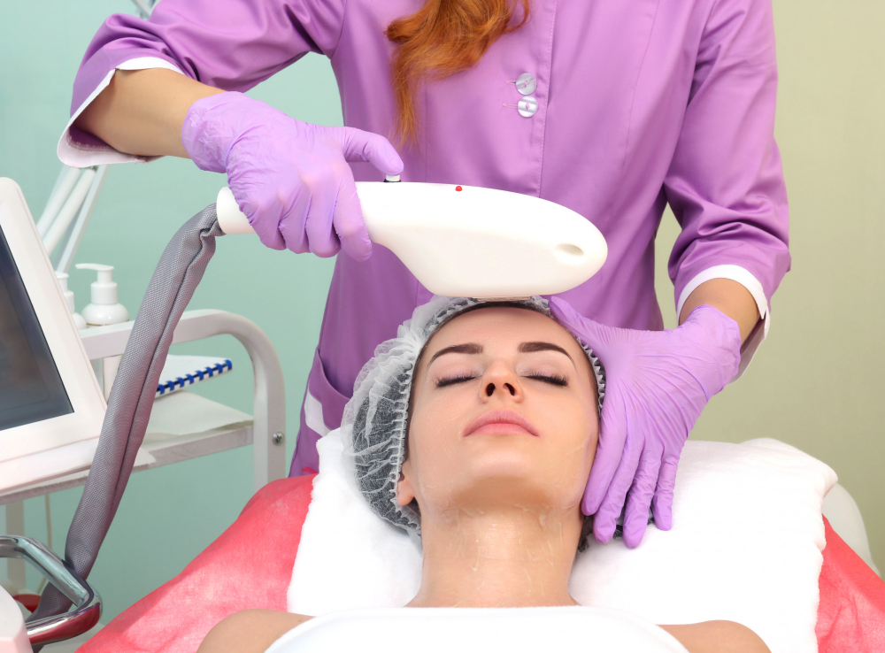 Fight the Signs of Aging: Ultherapy vs. Thermage – Which Wins?