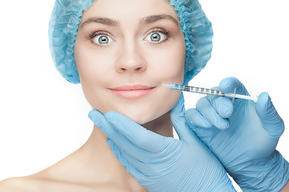 Dermal Fillers vs. Regenerative Fillers: Achieving Optimal Facial Rejuvenation